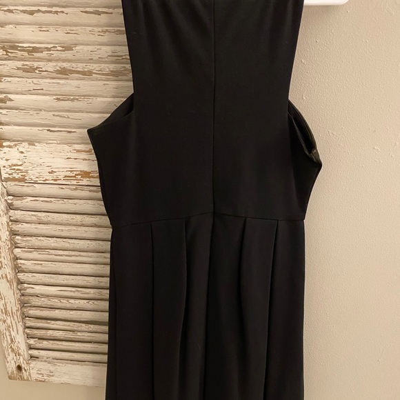 Black mini dress - Picture 5 of 7